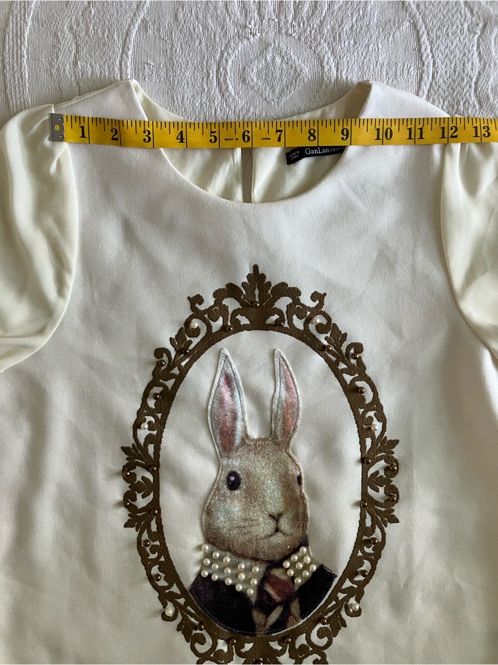 GanLan Collection | Rabbit Print | Blouse | Large - Picture 3 of 9